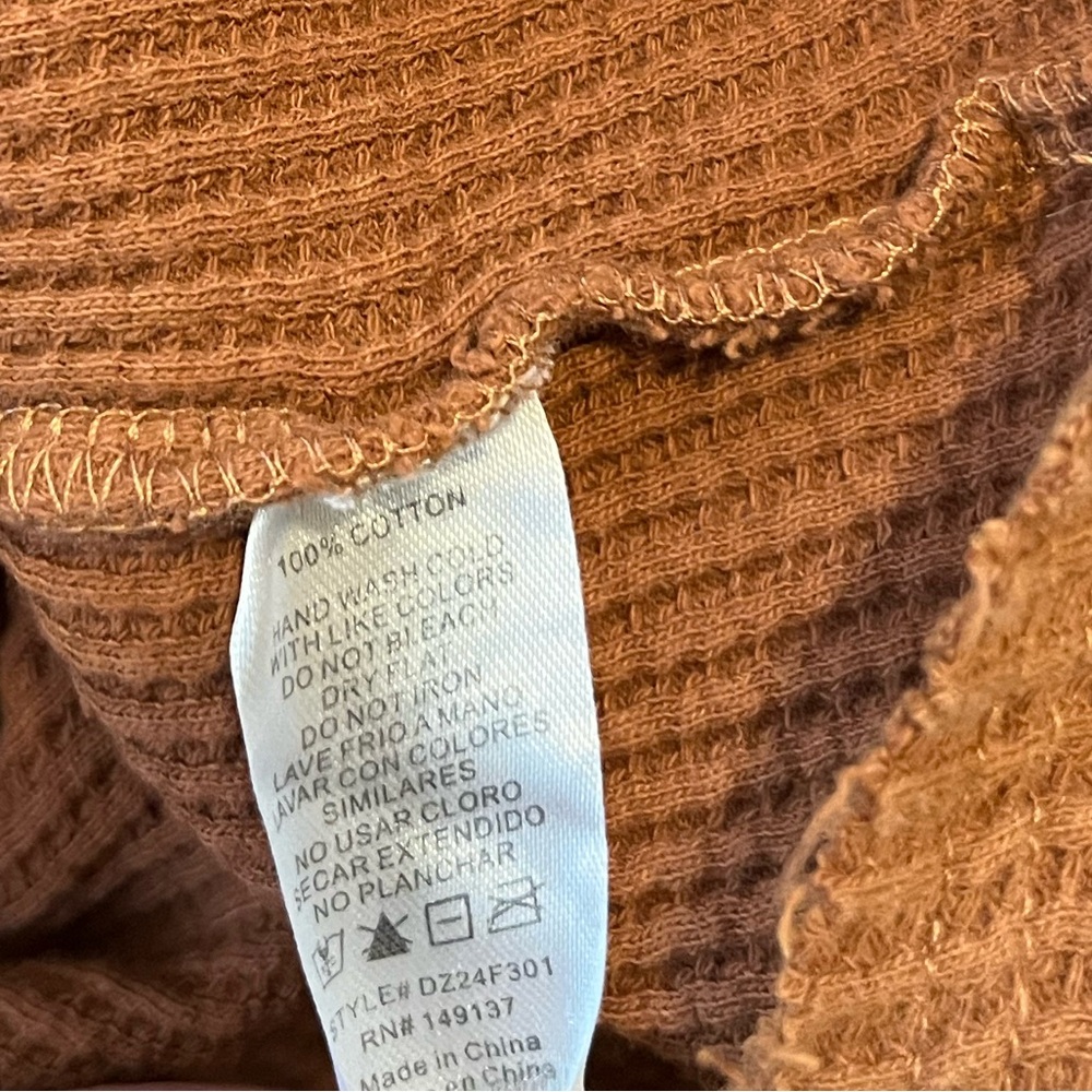 Rust Waffle Knit Thermal - Picture 8 of 8
